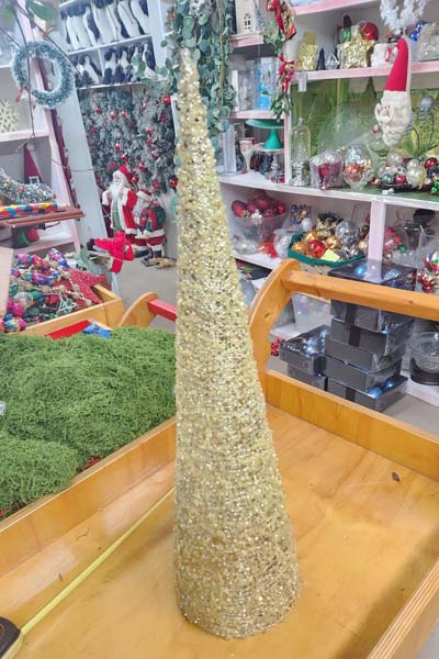 Gold beads & sequins tabletop cones 24