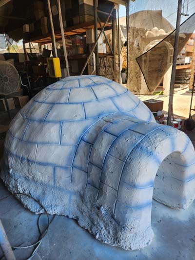 Large Igloo