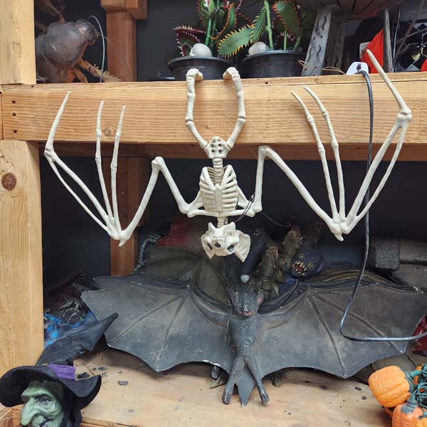 Large hanging bat 24 inch