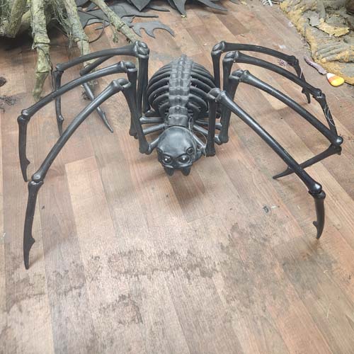 Articulated plastic spider