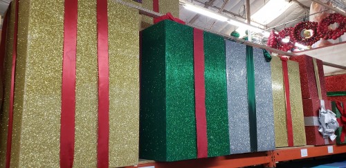 Oversize glitter wood presents 3x2x2
