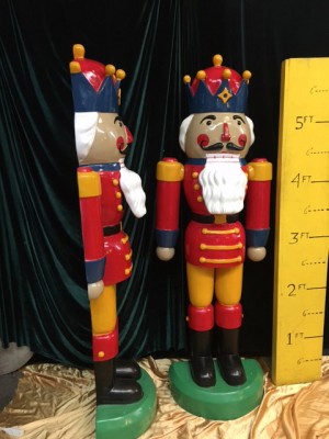 Nutcracker half style