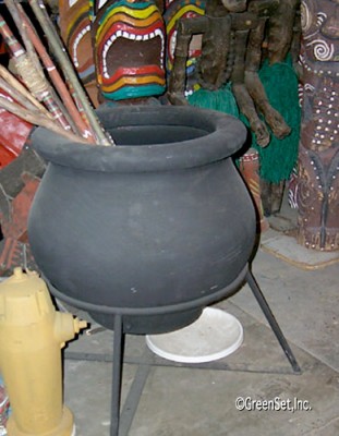 Witch's Cauldron, plastic